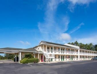 Super 8 By Wyndham 2* Monticello